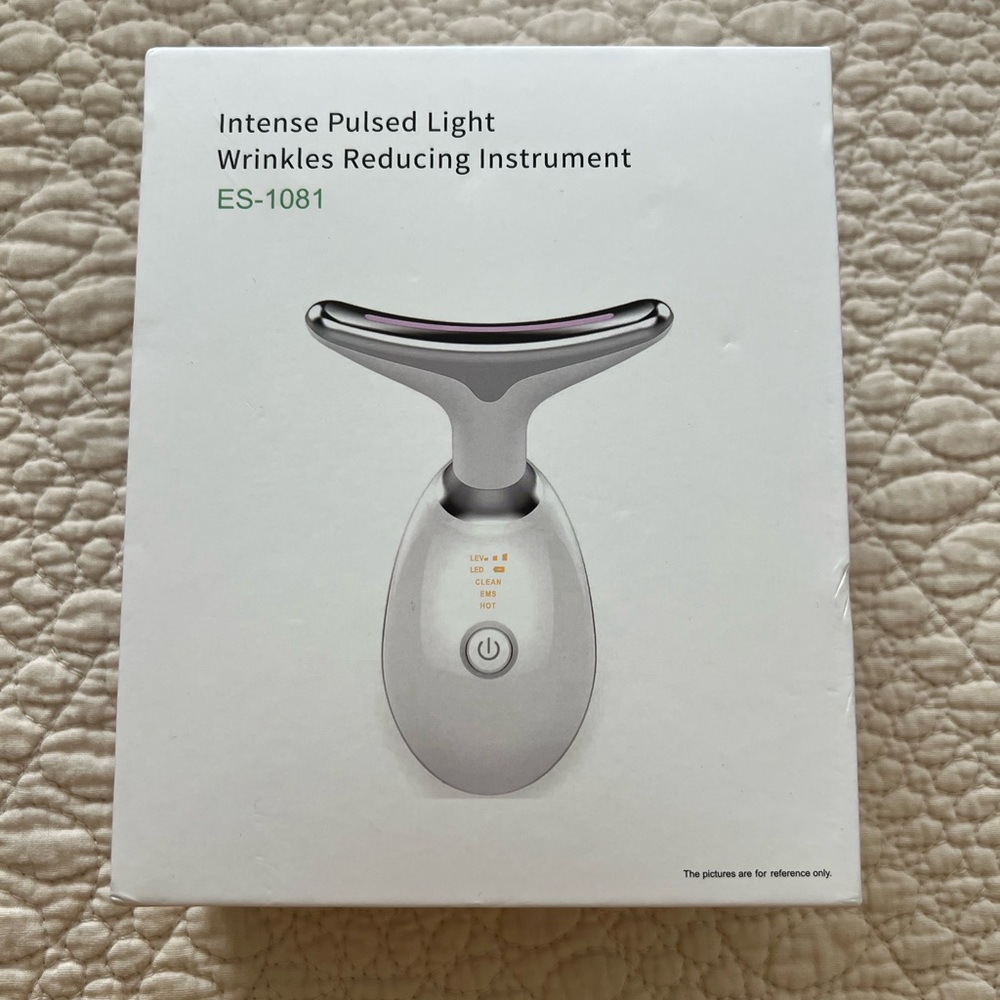 Intense Pulsed Light Wrinkle Reducing Instrument